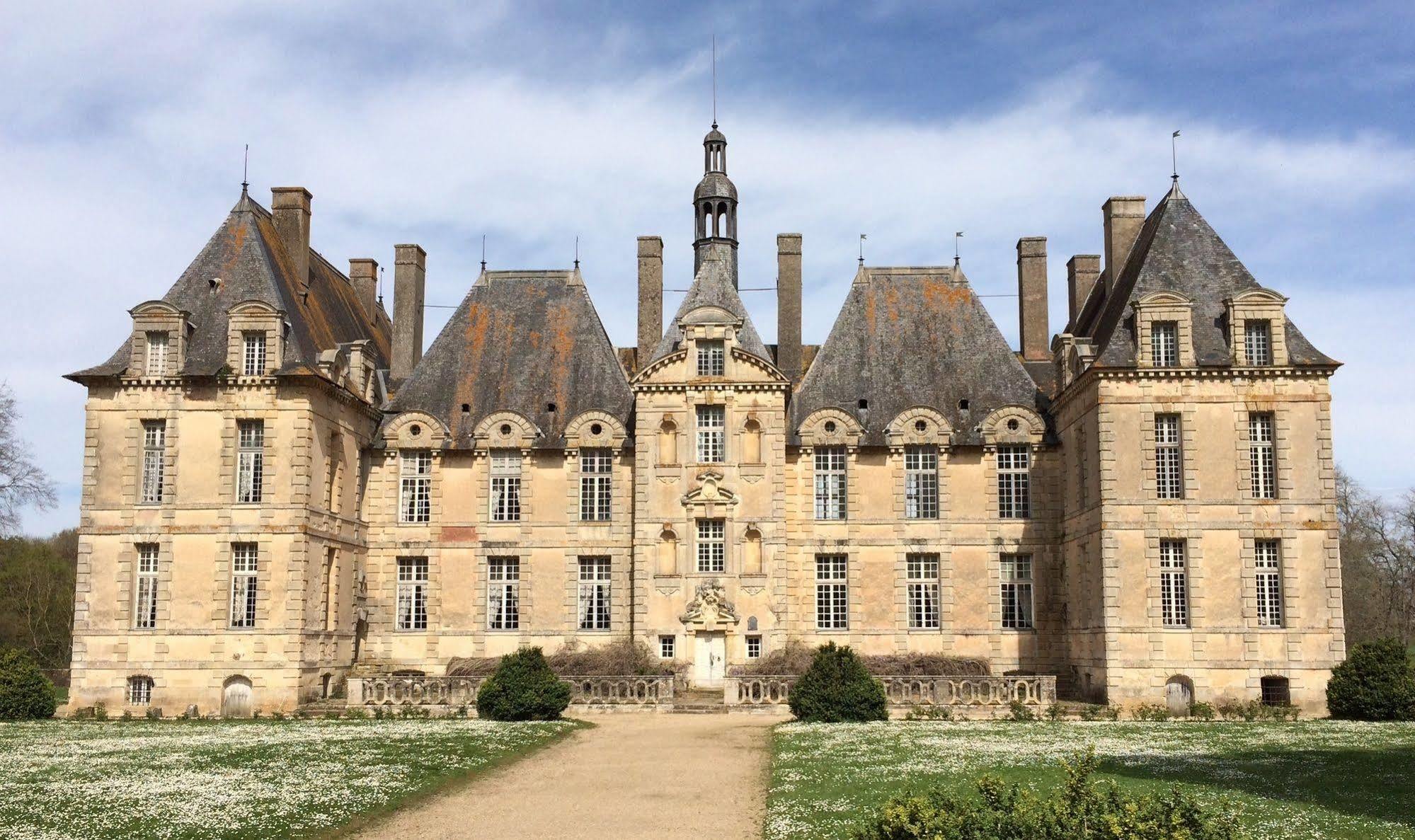 Saint-Loup-Lamaire 圣鲁普酒庄酒店 外观 照片